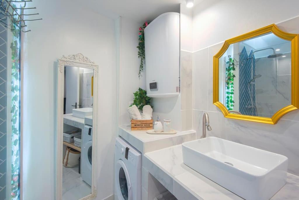 Appartement Au pied de Notre Dame de la Garde à Marseille Extérieur photo